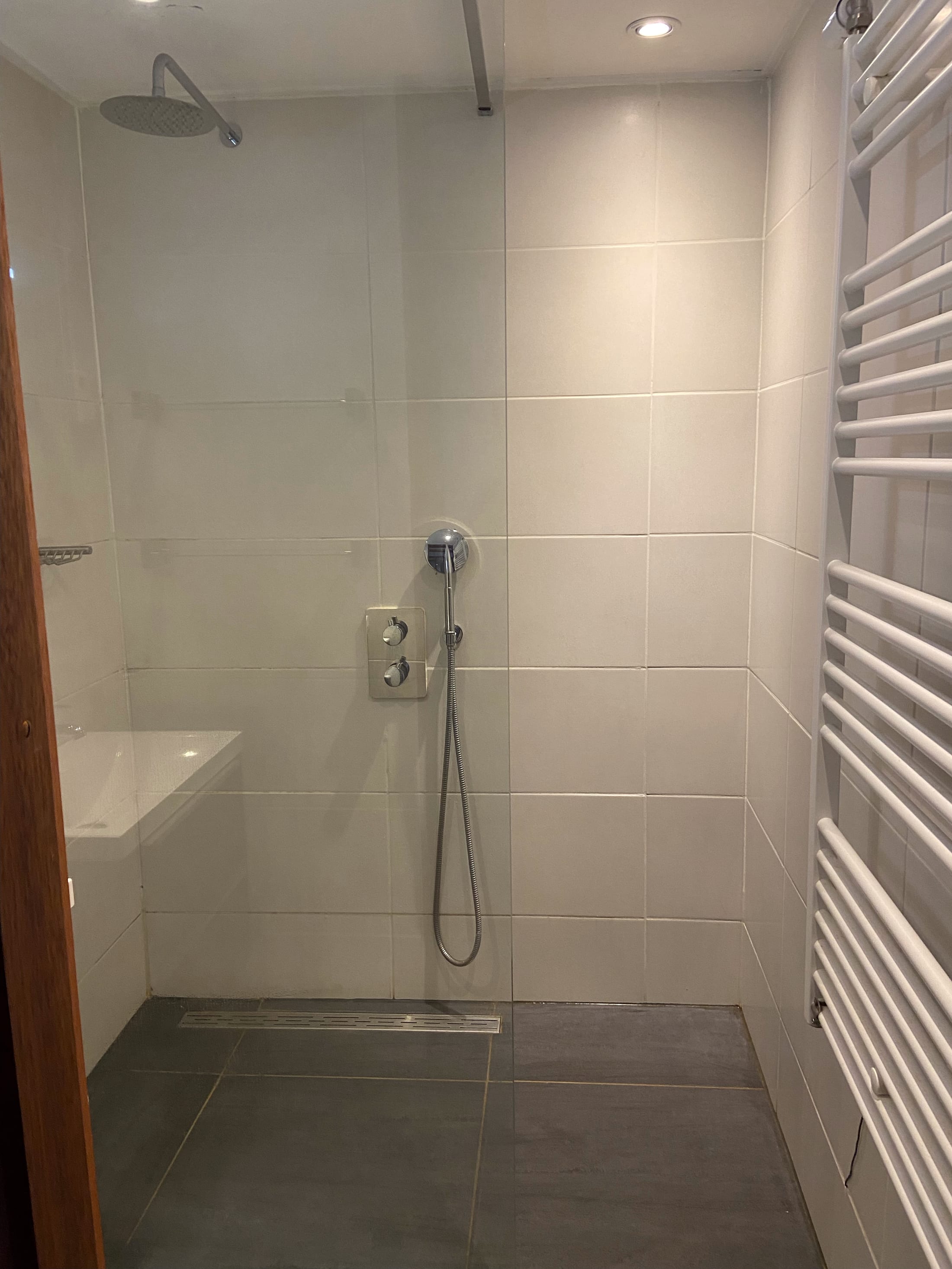 Badkamer — Holiday in Veere